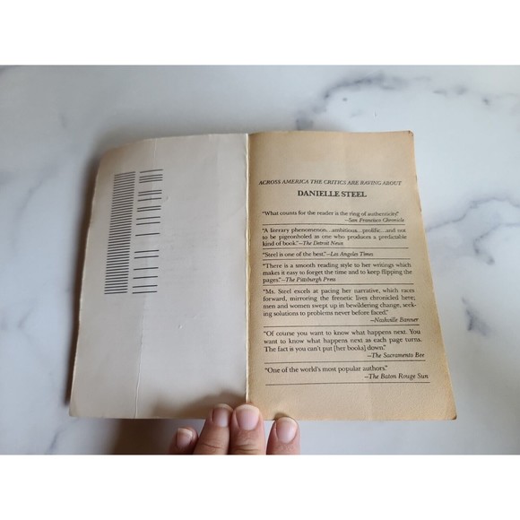 The Ring - Picture 2 of 10